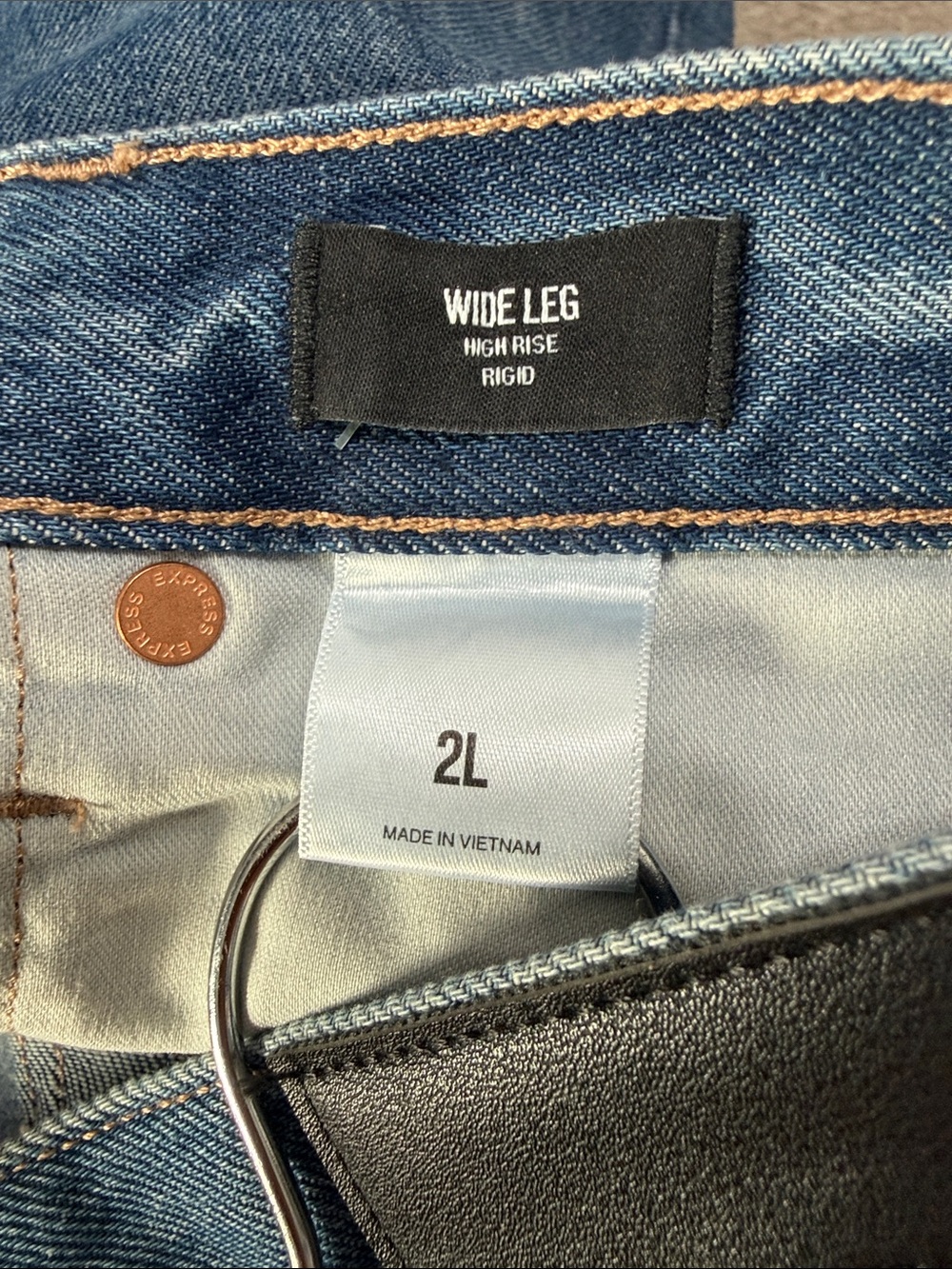 Express Wide Leg High Rise Rigid Jeans 2L - Picture 11 of 11